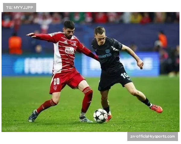 半场：布雷斯特0-0斯特拉斯堡，主队控球率65%但难破对手低位防线