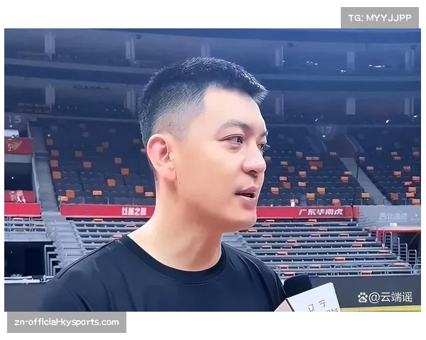 专访辽宁主帅杨鸣：谈卫冕压力与年轻球员的成长阵痛